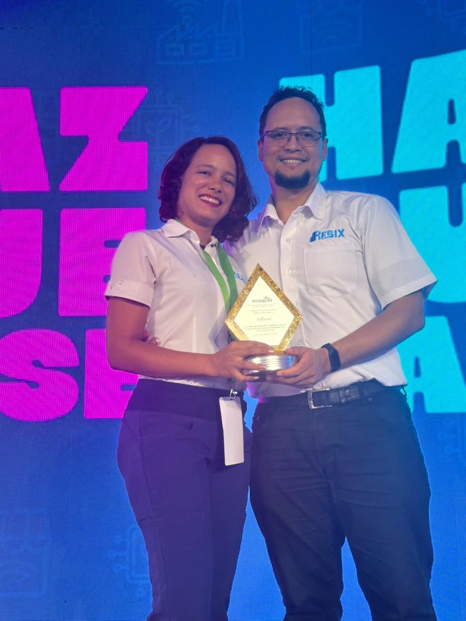 Ganadores EmprendeLab- Proyecto Resix